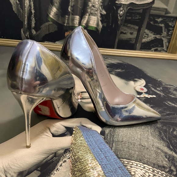 Heels.Size - 240 Measurement shown in the picture in CMS - Picture 9 of 16